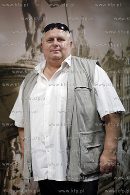 Galeria Baltycka. Spotkanie w EMPIK-u,  z aktorami...