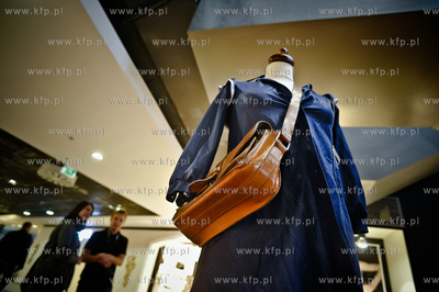 CH Medison, Przebieralnia z PRLu zorganizowana przez...