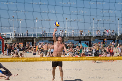 Gdansk Brzezno. Doskonala pogoda przyciaga tlumy na...