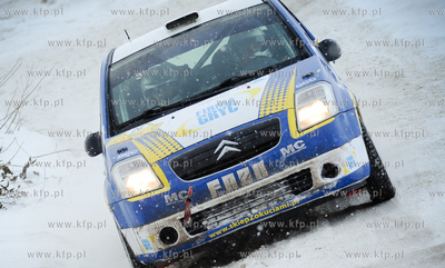 Grzybno. Odcinek specjalny 7 Rajdu Lotos Baltic Cup.
20.02.2011
fot....