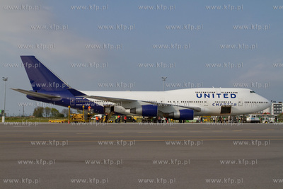 Samolot Boeing 747 już po raz szosty odwiedzil gdanskie...