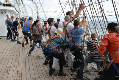 Dzien na Darze Mlodziezy ze studentami Akademii Morskiej...