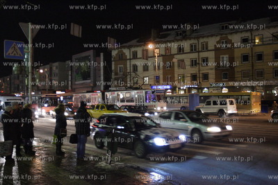 Rosja Kaliningrad noca - okolice Placu Zwyciestwa -...