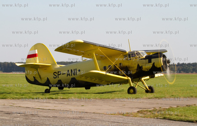 Aeroklub Gdanski w Pruszczu Gdanskim. Bryza Extra 2014....