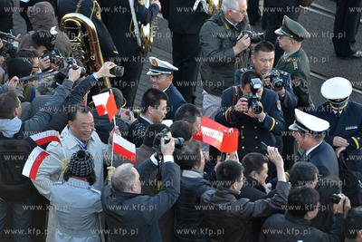 Chinskie okrety wojenne, niszczyciel rakietowy, fregata...