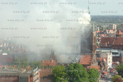 Pozar kosciola sw. Katarzyny w Gdansku. 22.05.2006...
