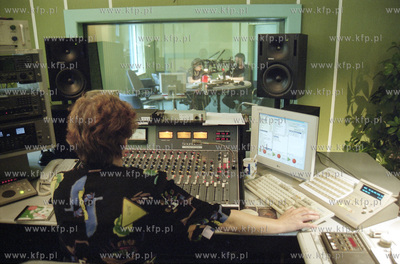 Studio Radia Gdansk w Gdanbsku Wrzeszczu. 18.07.2000...