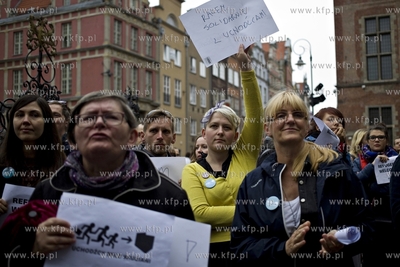 Gdańsk. Długi Targ. Manifestacja za przyjęciem uchodźców.
12.09.2015
fot....