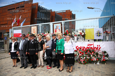 Gdansk. Uroczystosci 25 rocznicy podpisania Porozumien...