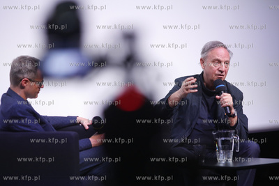 ECS. Solidarity of Arts. Podwójne Życie Kieślowskiego....