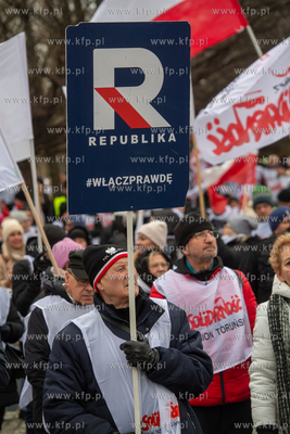 Protest przeciwko Zielonemu Ładowi organizowany przez...