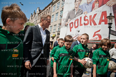 Gdansk. Ulica Dluga. Wizyta Premiera RP Donalda Tuska,...