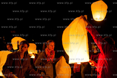 Pruszcz Gdanskich. Pierwsza edycja Festiwalu Swiatla.
Nz...