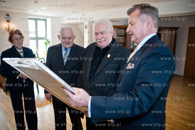 Gdansk. Biuro Lecha Walesy. Spotkanie Leszka Millera...