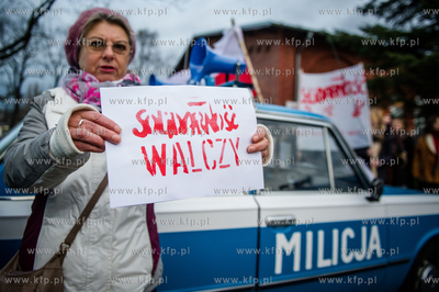 Gdansk. Teren przez Historyczna Sala BHP. Inscenizacja...