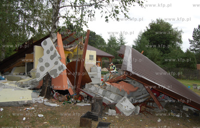 Konarzyny w gminie Stara Kiszewa nad jeziorem Drzęszcz.W...