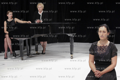 Gdansk. Teatr Wybrzeze. Prapremiera powiesci Marius...