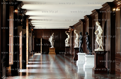 Wielka Brytania. Hampton Court - posiadlosc Henryka...