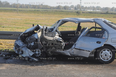 W miejscowosci Szopy na drodze Elblag - Malbork wyjezdzajacy...