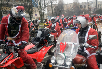 IX Zlot Mikolajow na Motocyklach w Trojmiescie. Na...