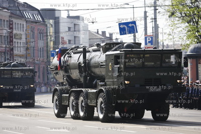 Rosja, Kaliningrad. Parada z okazji 68 rocznicy zwyciestwa...