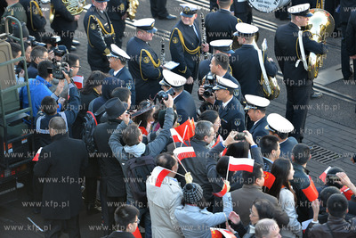Chinskie okrety wojenne, niszczyciel rakietowy, fregata...