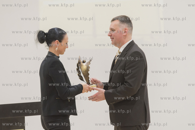 Pelplin. Otwarcie zmodernizowanej Hali Sportowej przy...