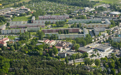 Gdansk Brzezno z lotu ptaka. Centralnie  domy wokol...