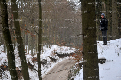 Lesna droga pomiedzy Sulminem na Kaszubach, a Otominem....