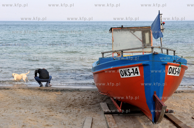 Gdynia Oksywie Kutry rybackie na plazy w Oksywiu 28.03.2016...