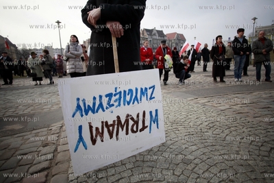 Gdańsk. Manifestacja w obronie TV TRWAM i RADIA MARYJA....