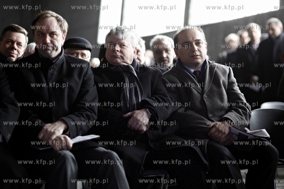 Gdansk. Uroczystość zawieszenia wiechy na budowanym...