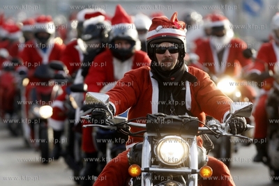 Gdansk. Ul.Marynarki Polskiej. XII edycja parady Mikolaje...