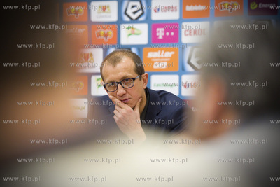 Stadion Energa. Konferencja prasowa Marka Jóźwiaka...