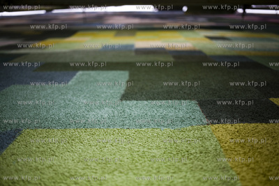 Gdańsk Zaspa.  Na scianie bloku przy ul. Skarzyńskiego...