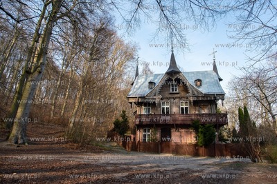 Gdańsk, Wrzeszcz, ul. Jaśkowa Dolina. Nz.  Leśniczówka...