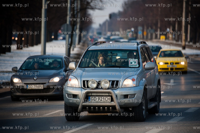 Gdansk. Protest kierowcow przeciwko rosnacym cenom...