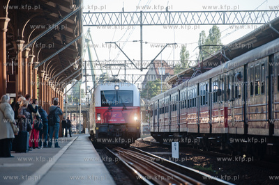 Gdansk. Peron Dworca Glownego PKP. Briefing  prasowy...