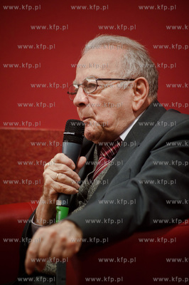 Gdansk. Biblioteka Manhattan w CH Manhattan. Spotkanie...