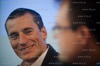 Gdynia. Port Jachtowy. Siedziba YKP Gdynia. Konferencja...