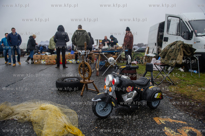 Gielda samochodowa w Pruszczu Gdanskim. Jedno z
najwiekszych...