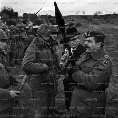 Ćwiczenia żołnierzy 7 Łużyckiej Dywizji Desantowej...