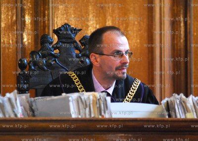 W Sadzie Okregowym w Gdansku rozpoczal sie od poczatku...