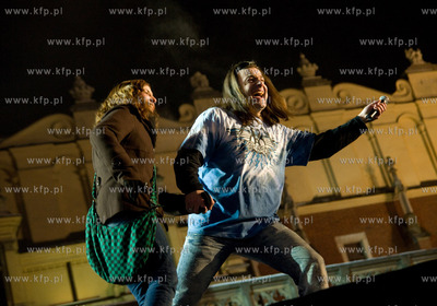 WOSP, Krakow. Scena muzyczna. Zespol Oddzial Zamkniety....