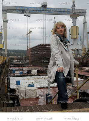 Sesja zdjeciowa aktorki Magdy Waligorskiej na terenie...