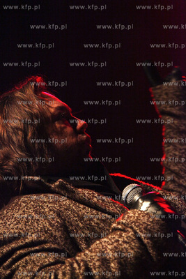 Kosciol sw. Trojcy w Gdansku.Mietek Szczesniak koleduje...