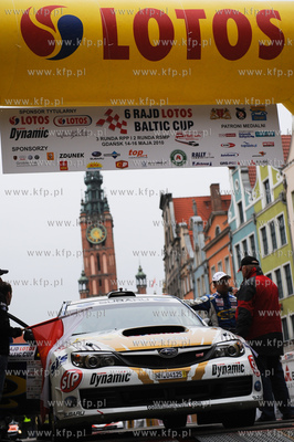 Gdansk. Dlugi Targ. Uroczysty start 6-go Rajdu Lotos...