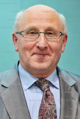 I sesja Rady Miasta Gdyni VI kadencji. Nz. Jerzy Miotke...