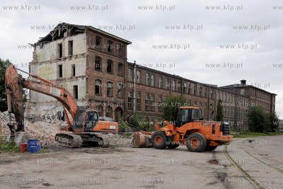 Jana z Kolna  - wyburzanie dawnego biura projektowego...