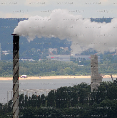 Gdansk. Firma Port Service zajmujaca sie unieszkodliwianiem...